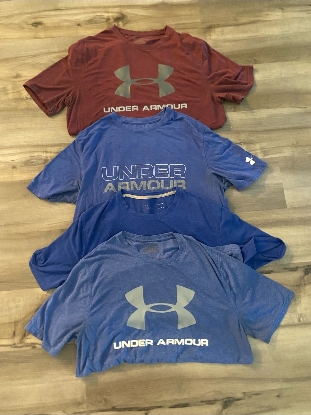 4 Under Armour Short Sleeve Tees - Red & Blue Assortment